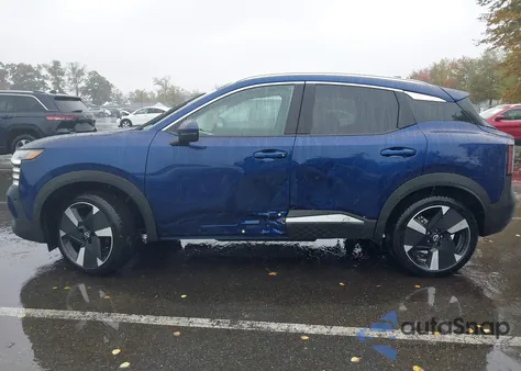 2025 Nissan Kicks Sr Intelligent Awd z USA, uszkodzony, nr VIN 3N8AP6DD7SL432790